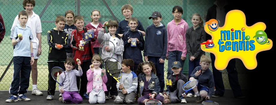 WINTER JUNIOR TENNIS COACHING