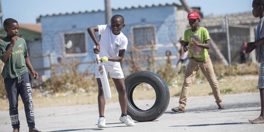 CRIKIT: CRICKET EQUIPMENT MAKES IT TO KHAYELITSHA