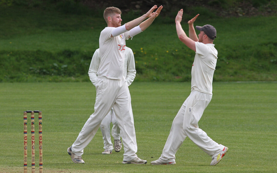 High five for Maddock in First Team victory